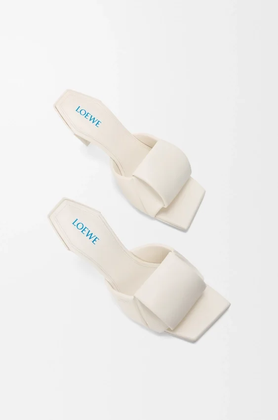 Origami-sandaler i lammeskinn Origami-sandaler i lammeskinn