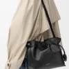 Panta Medium Flamenco-clutch i skinnende kalveskinn