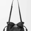 Panta Medium Flamenco-clutch i skinnende kalveskinn
