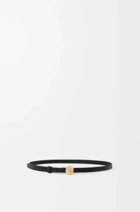 Pebble-belte i glatt kalveskinn