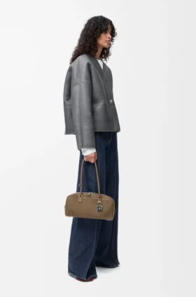 Pebble-cardigan i shearling