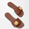 Pebble-sandaler i mykt kalveskinn Pebble-sandaler i mykt kalveskinn
