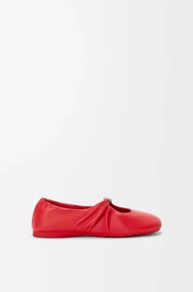 Pebble Soft-ballerinasko i nappa-lammeskinn