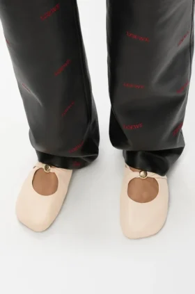 Pebble Soft-ballerinasko i nappa-lammeskinn