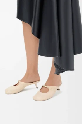 Pebble Soft-mule i nappa-lammeskinn