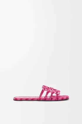 Petal Anagram-sandaler i brodert lerret