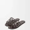 Petal Anagram-sandaler i kalveskinn med krokodillepreget mønster Petal Anagram-sandaler i kalveskinn med krokodillepreget mønster