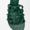 Petal Anagram-sandaler i kalveskinn med krokodillepreget mønster Petal Anagram-sandaler i kalveskinn med krokodillepreget mønster