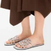 Petal Anagram-sandaler i laminert lammeskinn Petal Anagram-sandaler i laminert lammeskinn