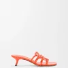 «Petal Anagram»-sandaler i mykt kalveskinn «Petal Anagram»-sandaler i mykt kalveskinn