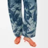 «Petal Anagram»-sandaler i mykt kalveskinn «Petal Anagram»-sandaler i mykt kalveskinn
