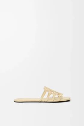 Petal Anagram-sandaler i semsket skinn med strass