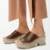 Petal-espadrille-sandaler med plattform i vegetabilsk garvet kalveskinn