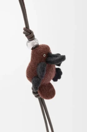 Platypus-smykke i filt