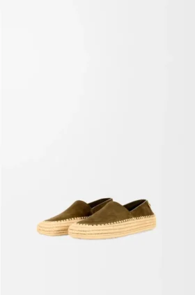 Rio-tøffel i semsket skinn og raffia