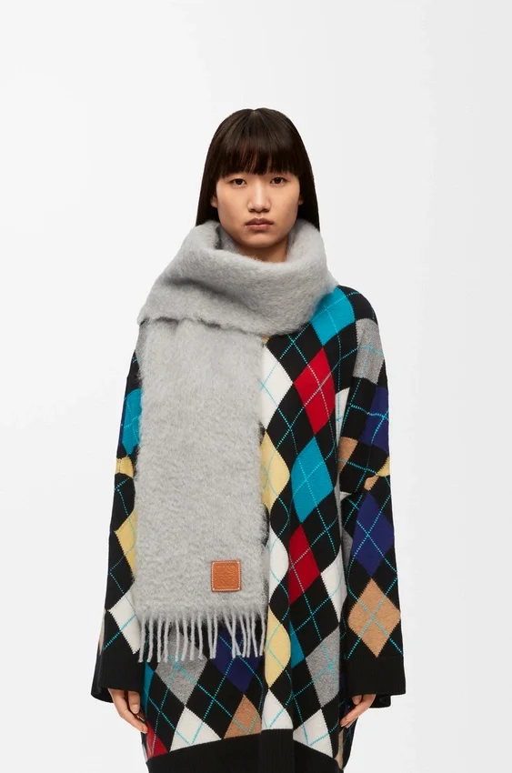 Skjerf i mohair og ull Skjerf i mohair og ull