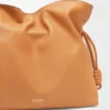 Stor Flamenco-clutch i nappa-kalveskinn