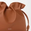 Stor Flamenco-clutch i nappa-kalveskinn