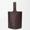 Stor Pebble Bucket i smidig, kornet kalveskinn Stor Pebble Bucket i smidig, kornet kalveskinn