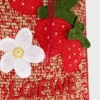Strawberry-lomme med snøring i klassisk kalveskinn og raffia Strawberry-lomme med snøring i klassisk kalveskinn og raffia