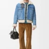 Truckerjakke i denim og shearling