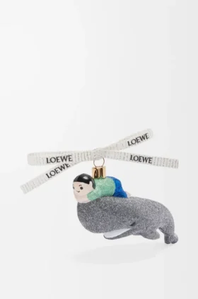 Whale with kid julekule i blåst glass