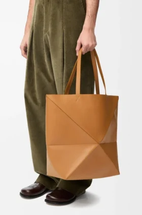 XL Puzzle Fold-tote-veske i skinnende kalveskinn